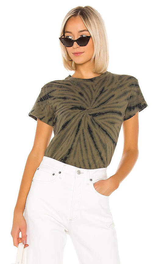 T-SHIRT TIE DYE