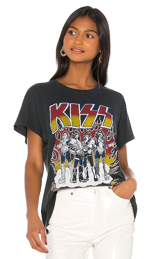 DAYDREAMER Kiss Heavens On Fire Tour Tee in Vintage Black