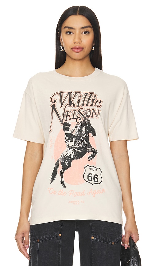Shop Daydreamer Willie Nelson Route 66 Weekend Tee In 沙色