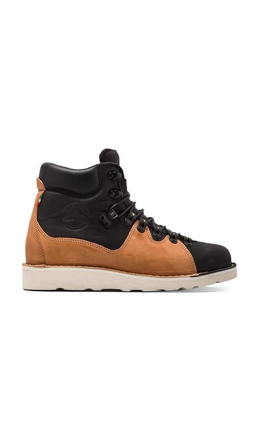 Roccia Due Boot
