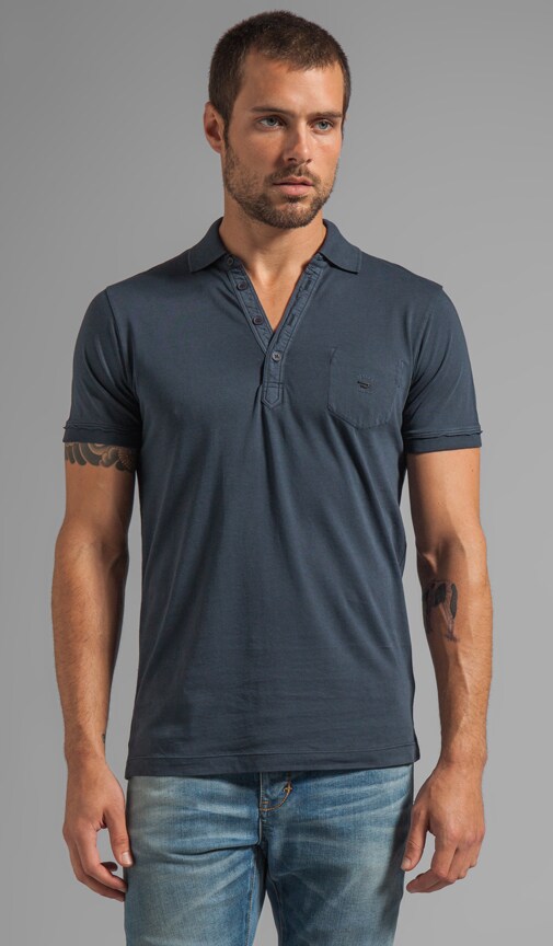 Erinni Tee