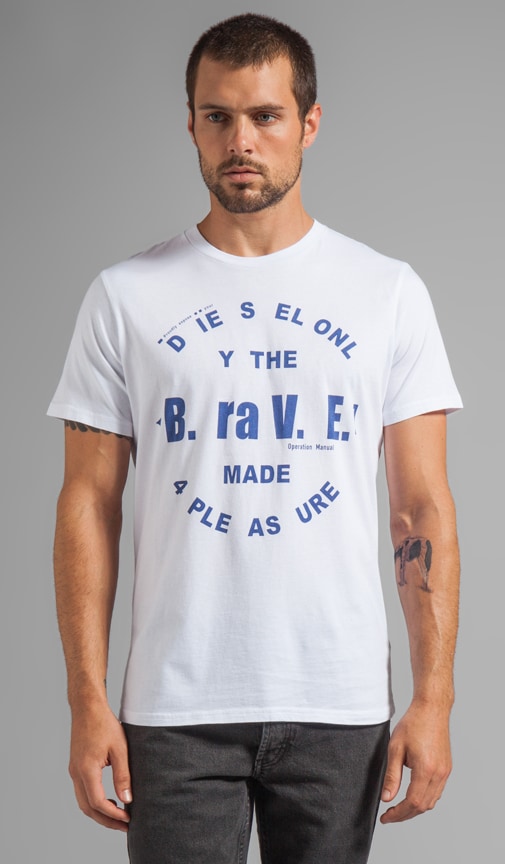Bayu Tee
