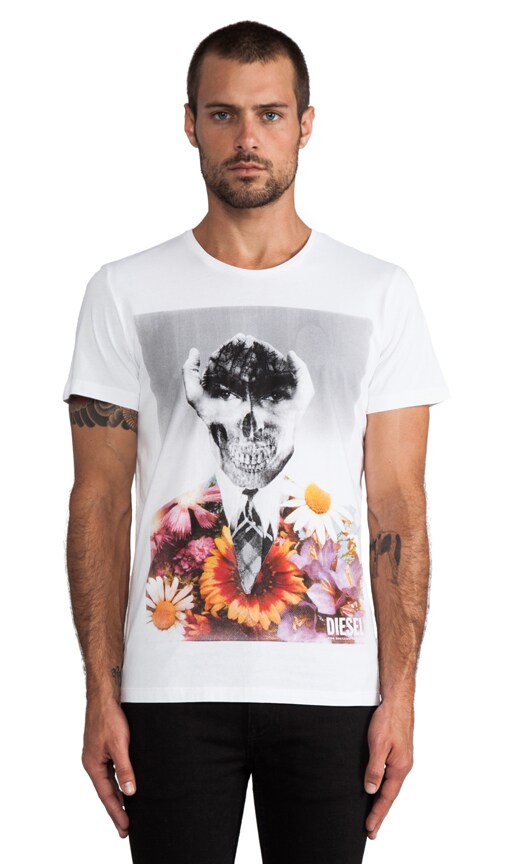 Handskull Tee