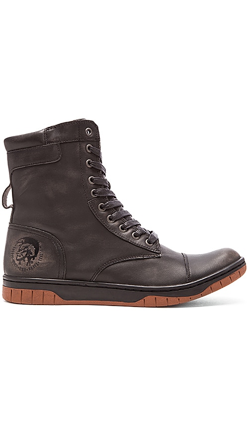 Diesel men's tatradium shop basket butch zip boot