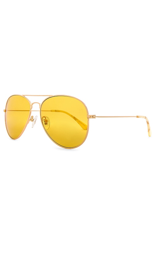 Shop Diff Eyewear Cruz Sunglasses In Gold & Honey Bee