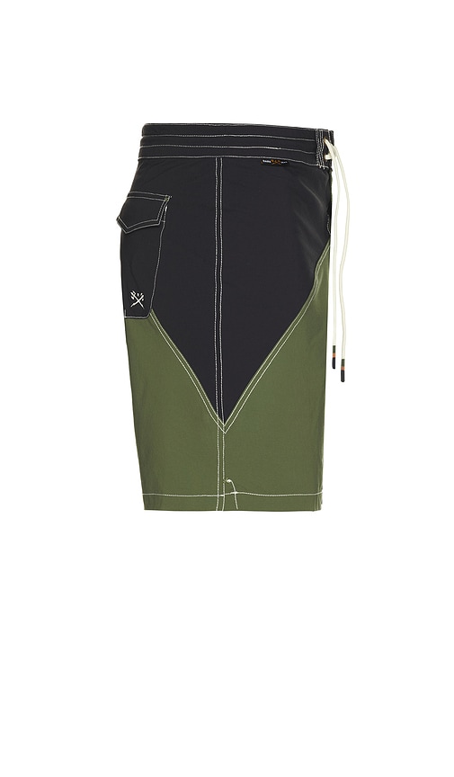  Dark Seas Boardshorts In Olive. Größe 36. Also In 38. 