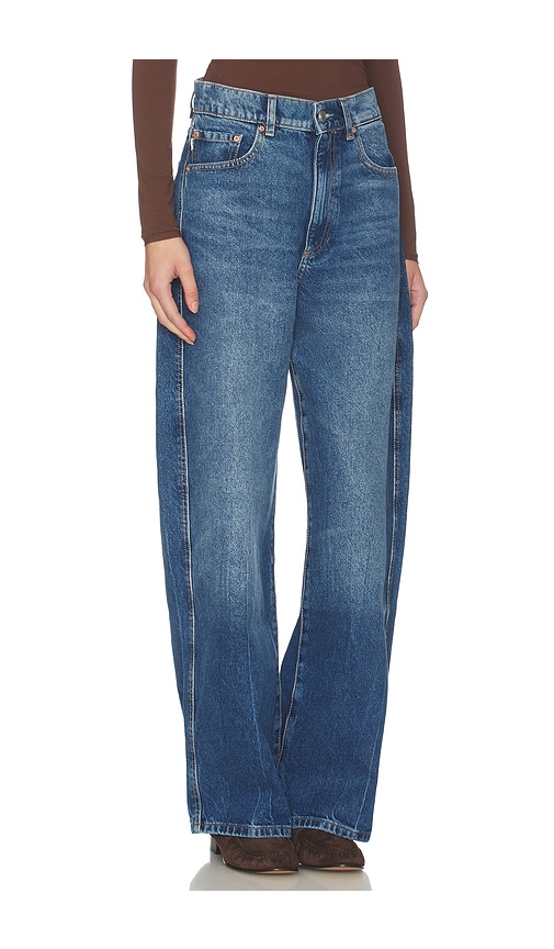  Dl1961 Taylor High Rise Relaxed Barrel Jeans In Blue. Size 26. Also In 23, 24, 25, 27, 29, 30, 31, 32, 33, 34. 
