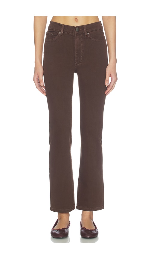 Halle Instasculpt? Straight High Rise Jeans in Brown