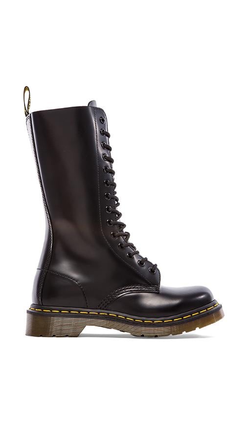 Dr. Martens BOTA CON 14 OJALES 1914 en Black REVOLVE