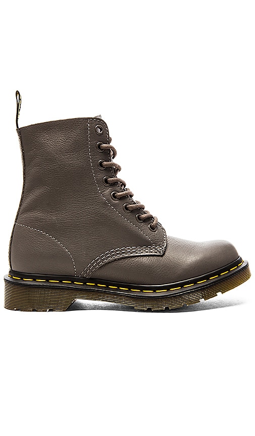 Pascal 8-Eye Boot