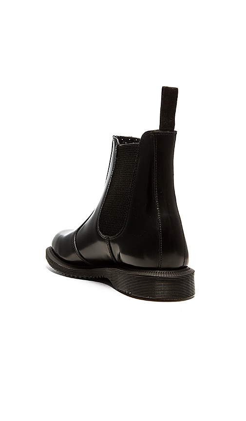 flora chelsea boot