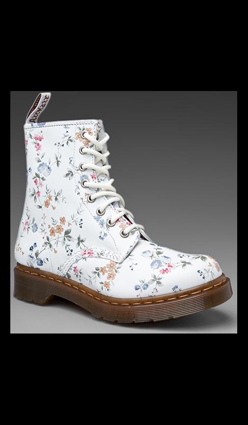 1460 W 8-Eye Boot
