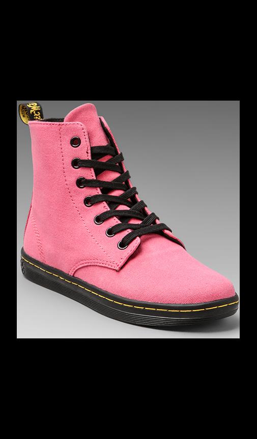 Hackney 7-Eye Boot