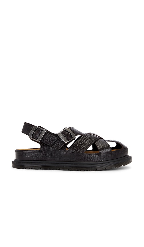 【Dr.Martens】アーカイブ Fisherman スエードサンダル Archive fisherman suede sandals in Black | Dr. Martens