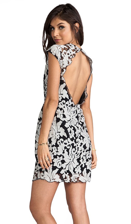 Verie Embroidery Lace Dress