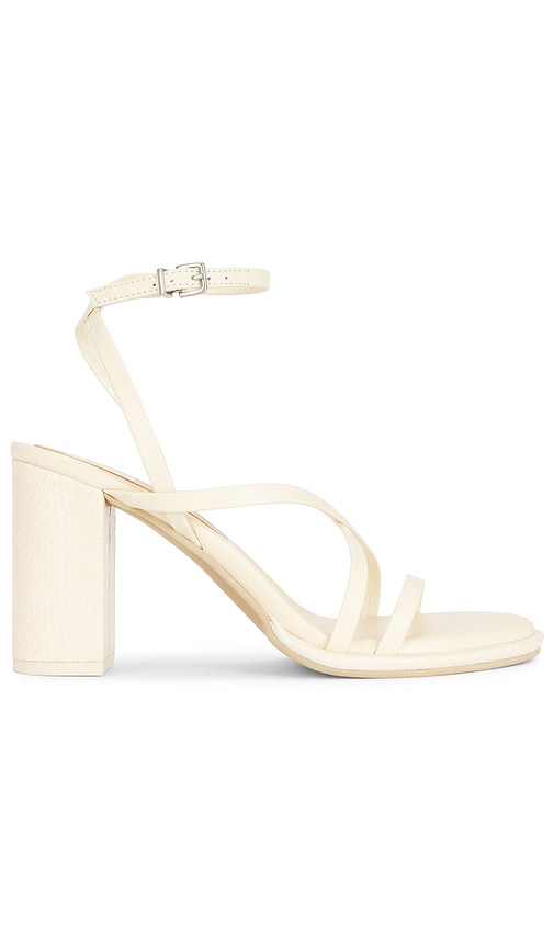 Dolce Vita Barly Sandal in Nude