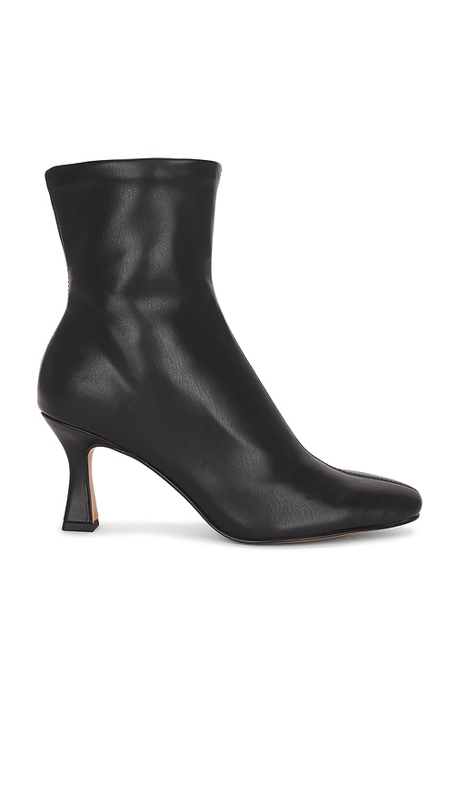 Shop Dolce Vita Glamor H20 Boot In Ë¸ë