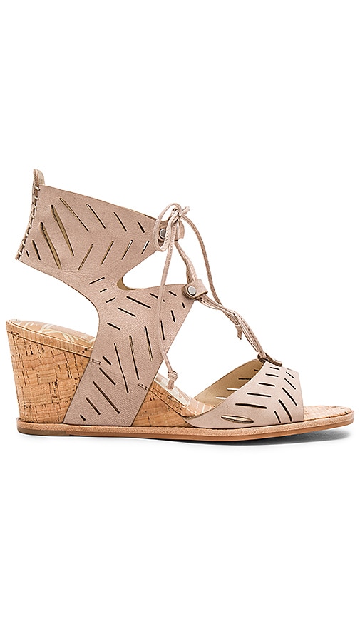 Langly Wedge