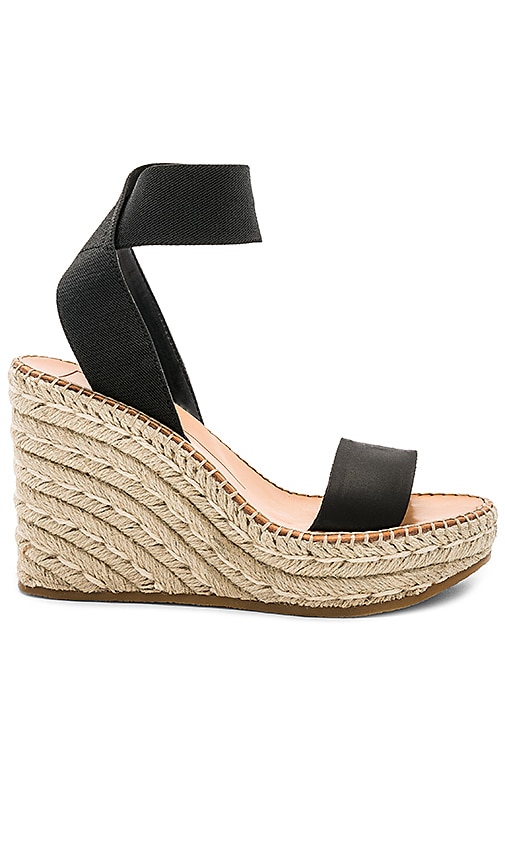 Dolce Vita Pavlin Wedge in Black | REVOLVE