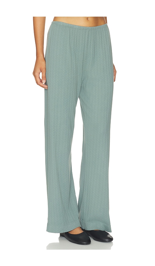  Donni. Pantalón Corto Sencillo De Punto Calado En Color Verde Salvia Talla L  (también En M, S, Xs). 