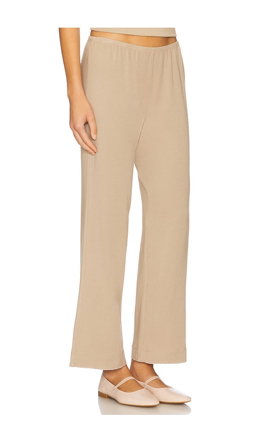 Donni Baby Rib Scallop Contrast Pant In Nude