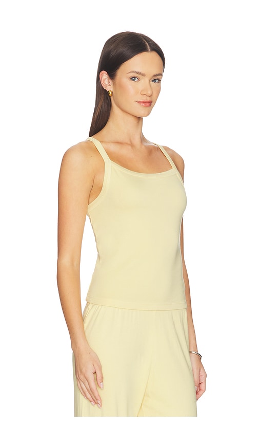  Donni. Camiseta Sin Mangas Cuello Cuadrado Baby Rib En Color Amarillo Limon Talla L  (también En M). 