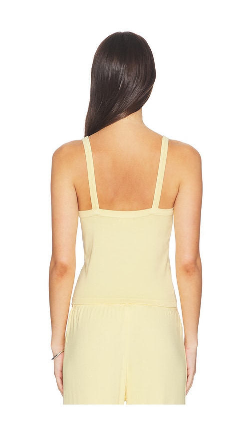  Donni. Camiseta Sin Mangas Cuello Cuadrado Baby Rib En Color Amarillo Limon Talla L  (también En M). 