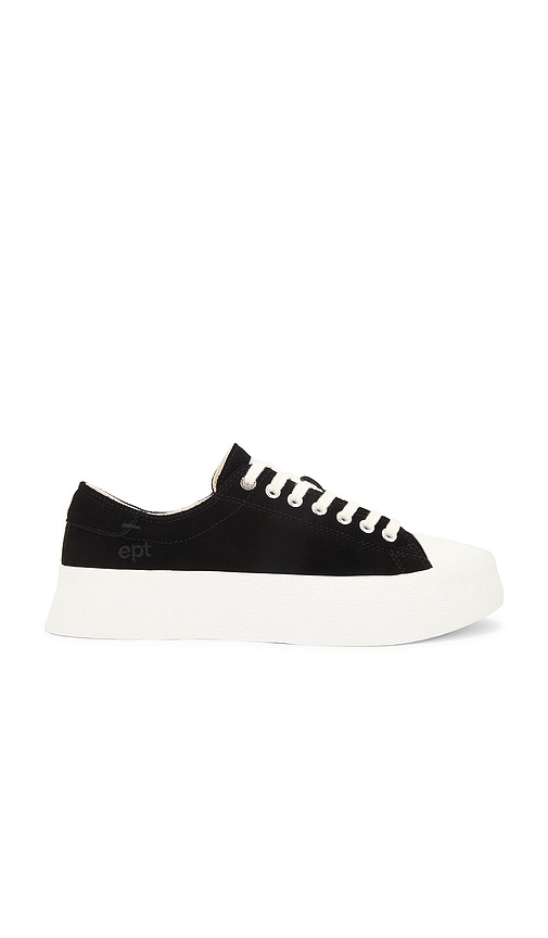 East Pacific Trade Dive Suede Black in Black