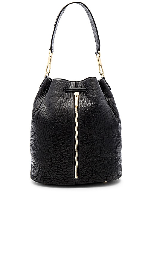 Elizabeth and James Cynnie Sling Bag in Black REVOLVE