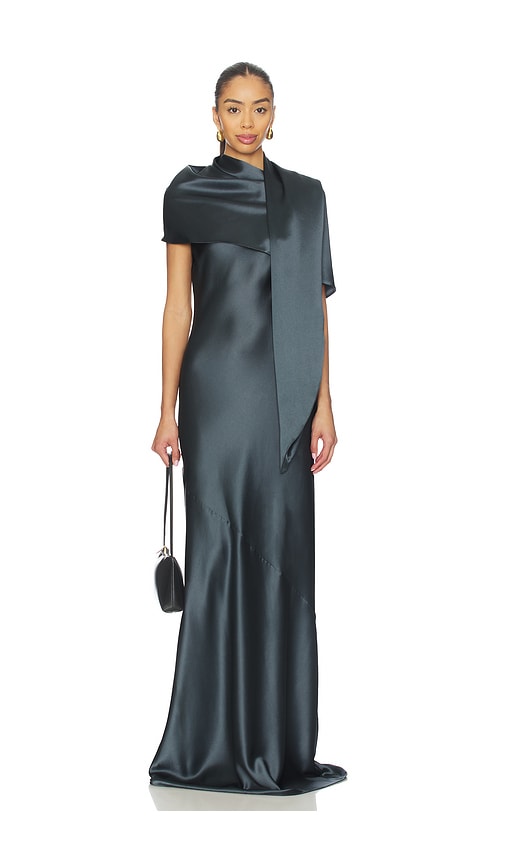 Sigrun Gown