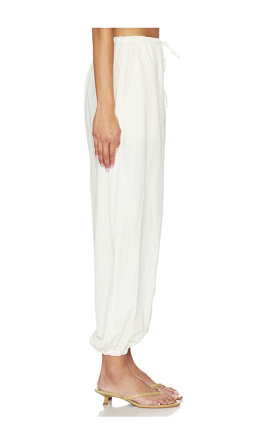  Eaves Hose Leny In Ivory. Größe Xxs. Also In Xs, S, M, L, Xl. 