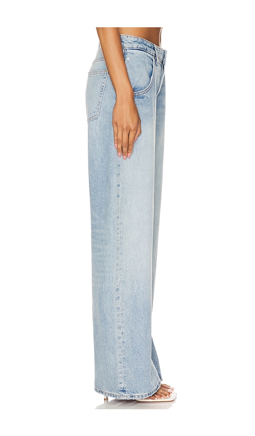  Eb Denim Hose Mit Mittelhohem Bund Und Weitem Bein Enzo Barrel In Denim-light. Größe 23. Also In 30, 31. 