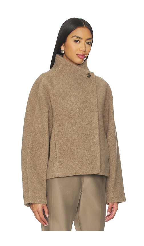 Elodie The Label Elodie Gracyn Half Coat In Brown