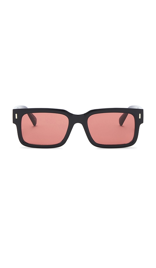 Castor Sunglasses in Black.
