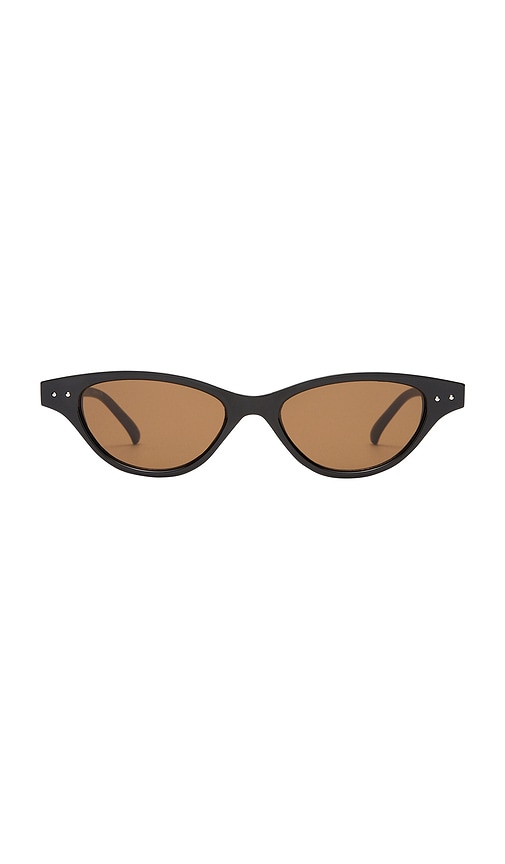 Cybeles Sunglasses in Black.