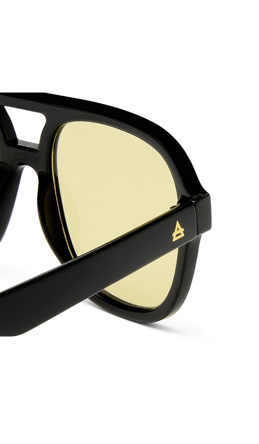  Aire Sonnenbrille In Black. 