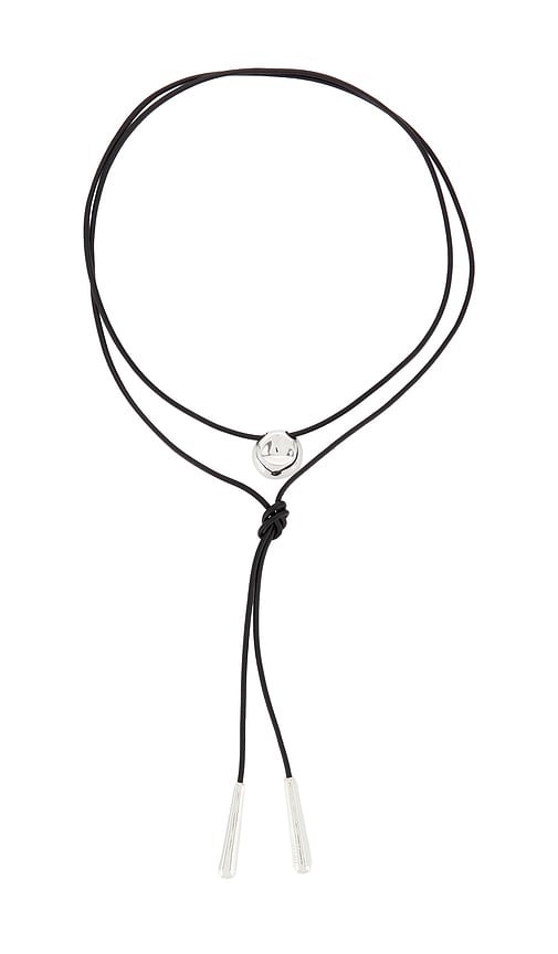 Eliou Mini Martelo Wrap in Metallic Silver.