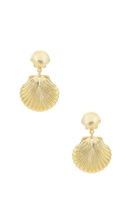 Electric Picks Jewelry Sally Shell Earring in Gold