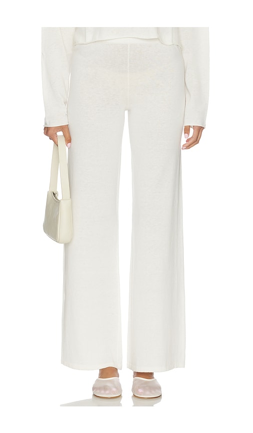 Eterne Low Waist Flare Pant en Ivory. Taille M-L. Also en XS-S.