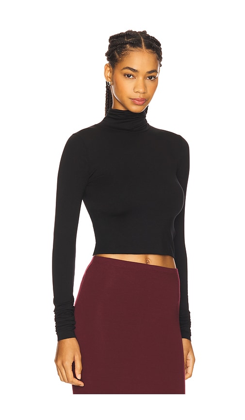 Éterne Cropped Fitted Turtleneck Soft Jersey Top In Black