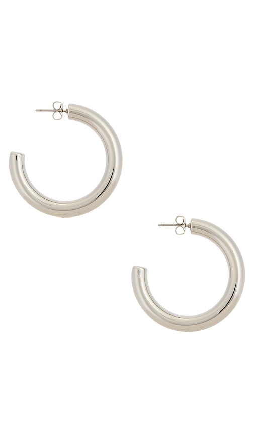 Ettika Medium Thick Classic Hoops In Metallic