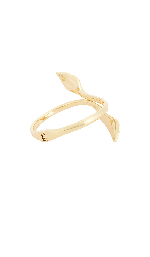  Ettika Armreif Twist & Turn In Metallic Gold. 