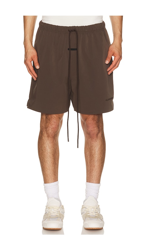 Fear of God ESSENTIALS Active Trace Classic Short en Brown Taille M Also en L 132 €