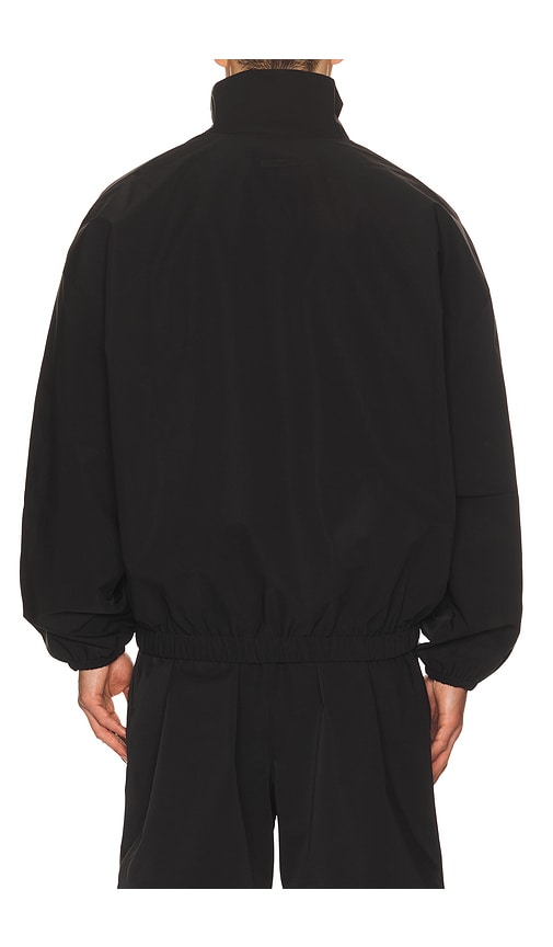  Fear Of God Essentials Active Trace 1/2 Zip Track Jacket In Black. Taglia Xs. Also In S, M, L, Xl/1x, Xxl/2x. 