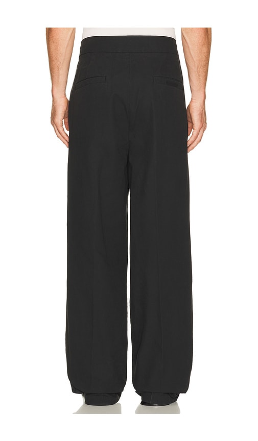  Fear Of God Essentials Hose Pleat In Black. Größe M. Also In L. 