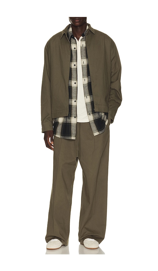 Essentials Pleat Front Drawstring Pant In Green