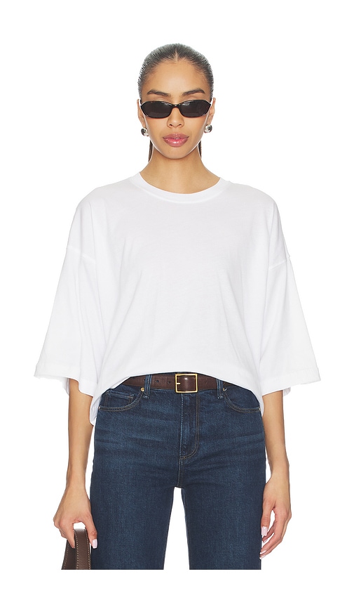 Favorite Daughter T-SHIRT THE OVER IT en White. Taille S. Also en XS, M, L.