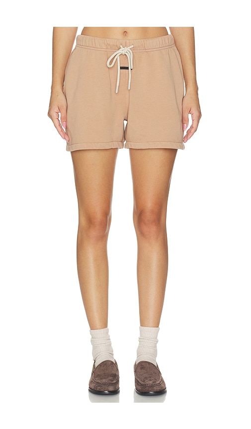 Fear of God ESSENTIALS Classic Fit Short in Nude. - size L (also in M, S, XS)