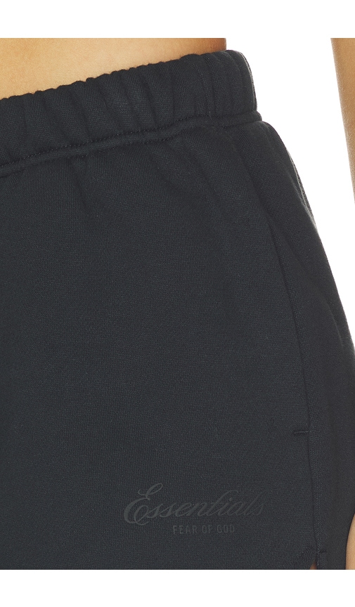 Fear of God ESSENTIALS Running Short | Thumbnail 6