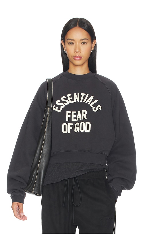 Fear of God ESSENTIALS Campus 90's Cropped Raglan Crewneck | Thumbnail 3 Fear of God ESSENTIALS Campus 90's Cropped Raglan Crewneck | Thumbnail 3